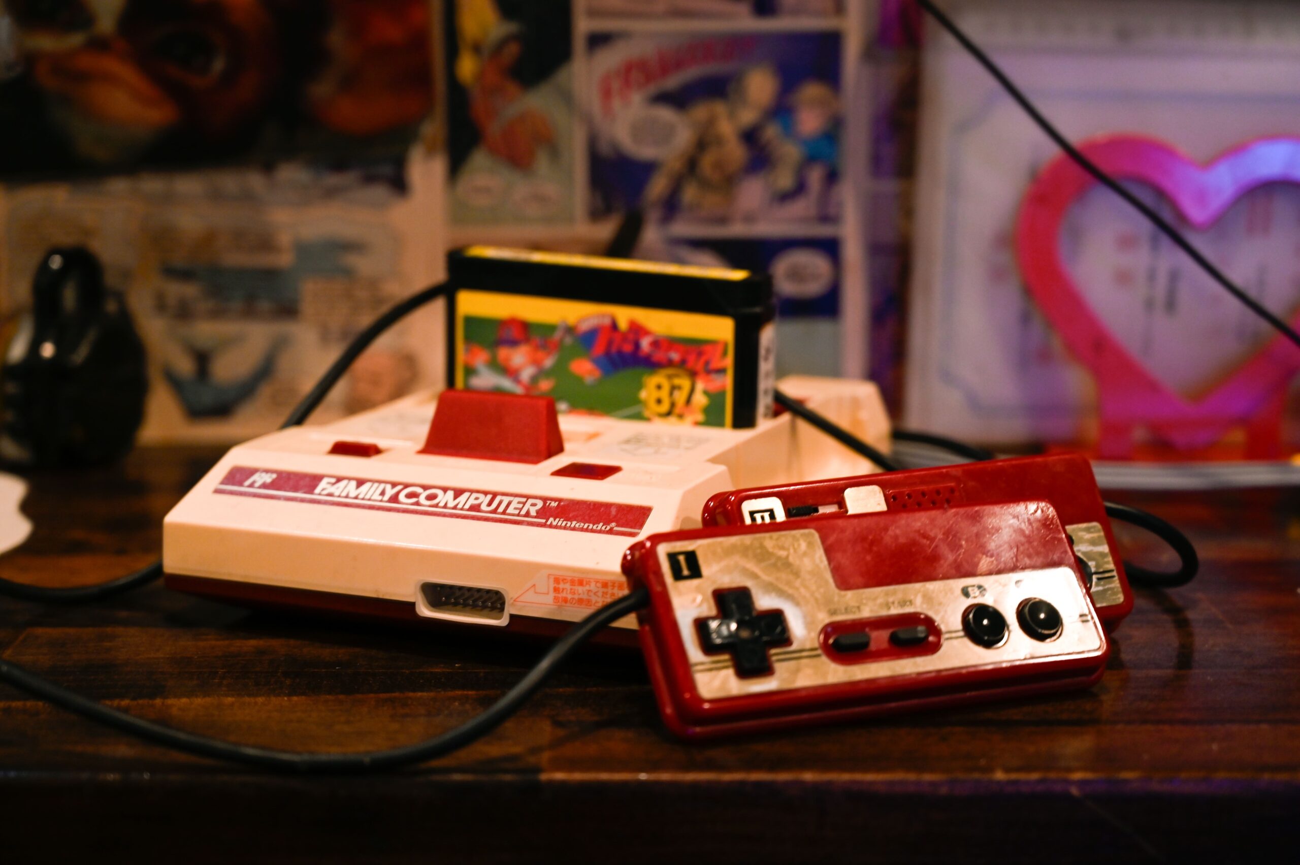 店内：ファミコンの様子