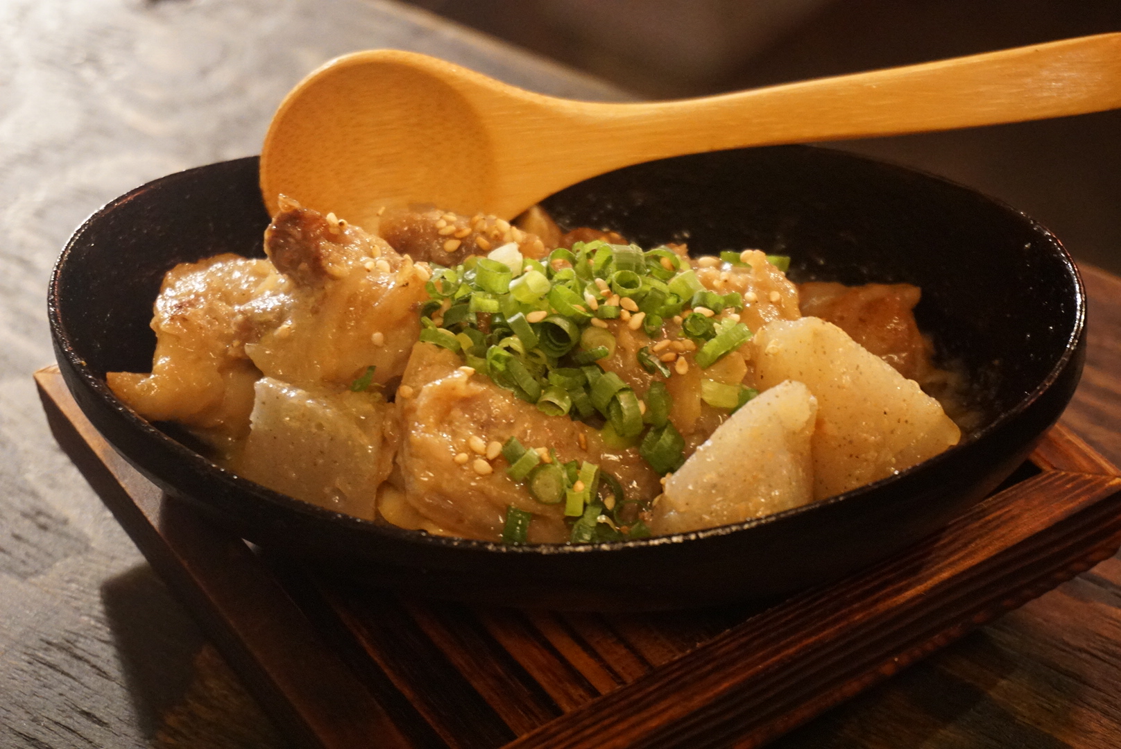 屋台酒場時代おくれ　どて焼き