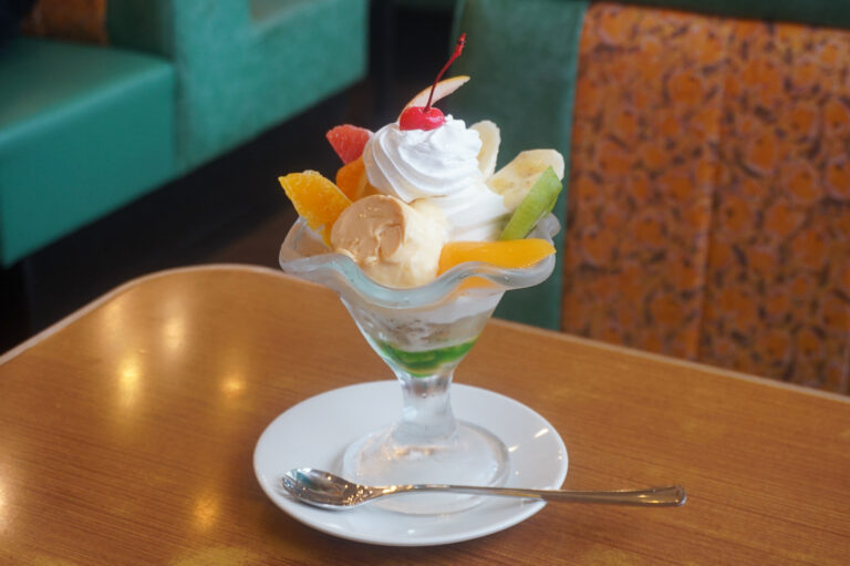 プリンパフェとお子様ランチで、ちょっとだけ昔に戻る。【ピァ・ジョリー 布施店｜ファミレス】