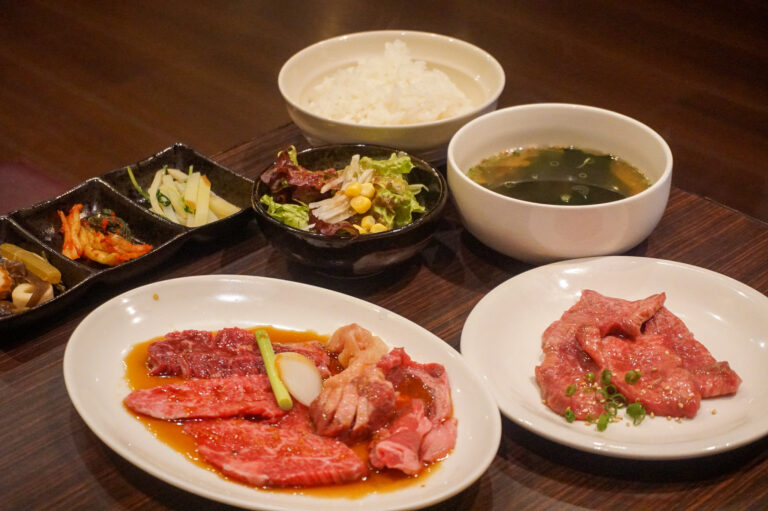 国産和牛が焼ける夜は、うちのごほうび時間【西光園 布施店｜焼肉】
