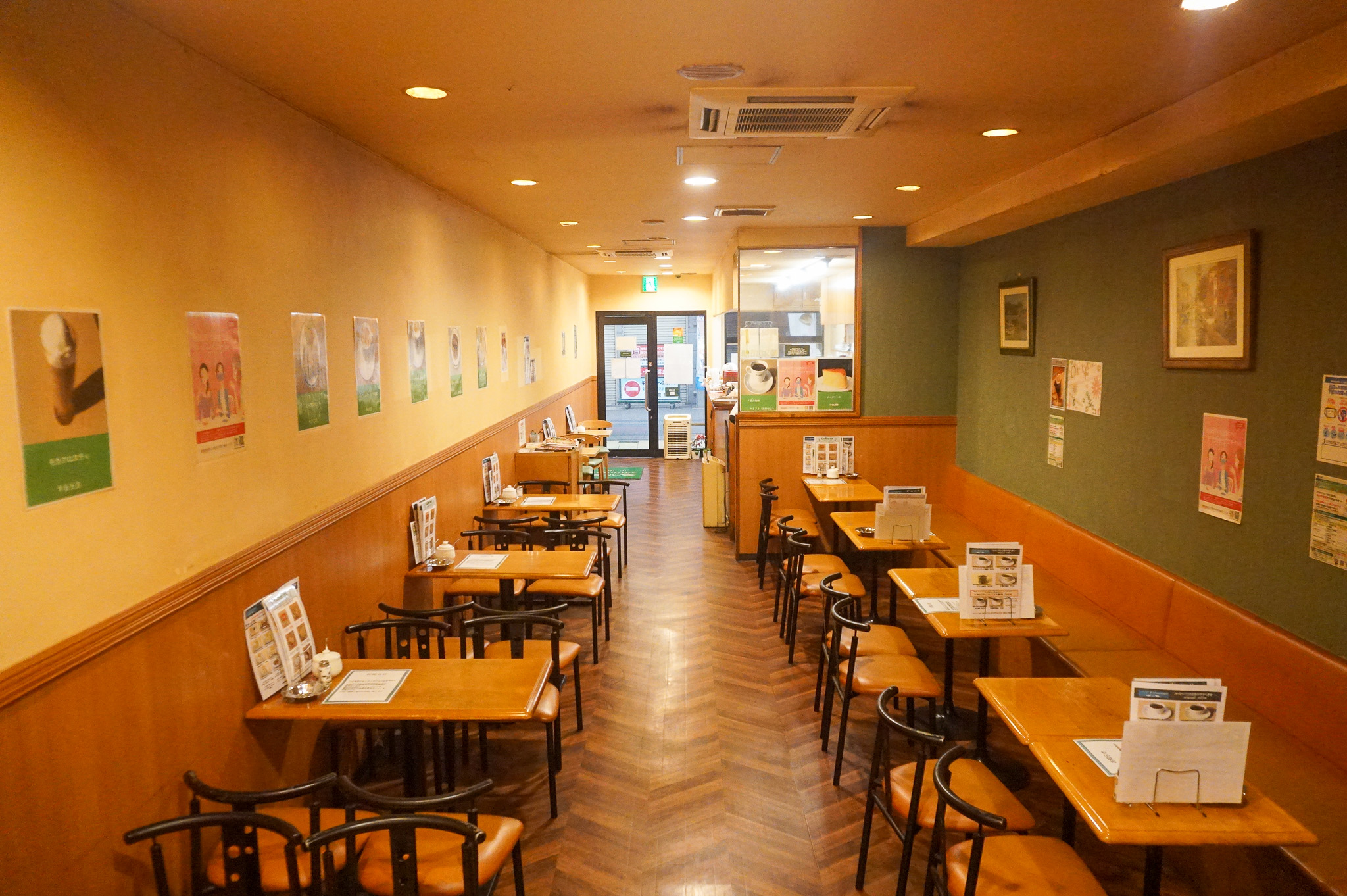 店内の様子