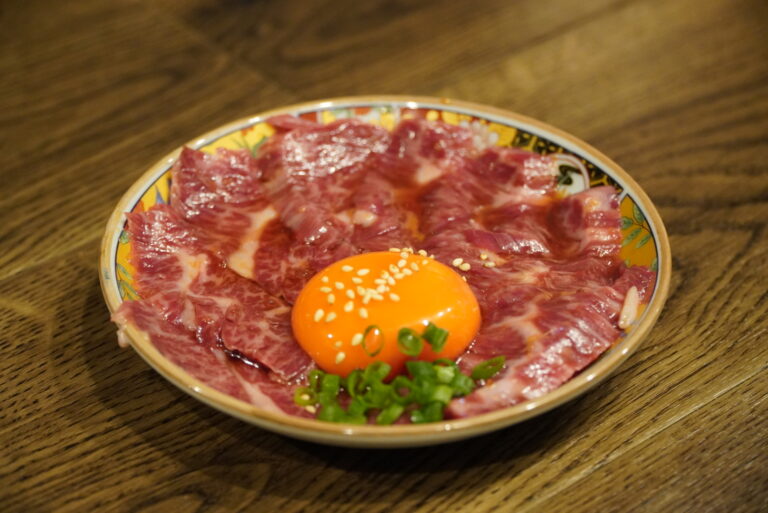 “背徳感”がごちそうになる夜。【おんざらいす｜焼肉】