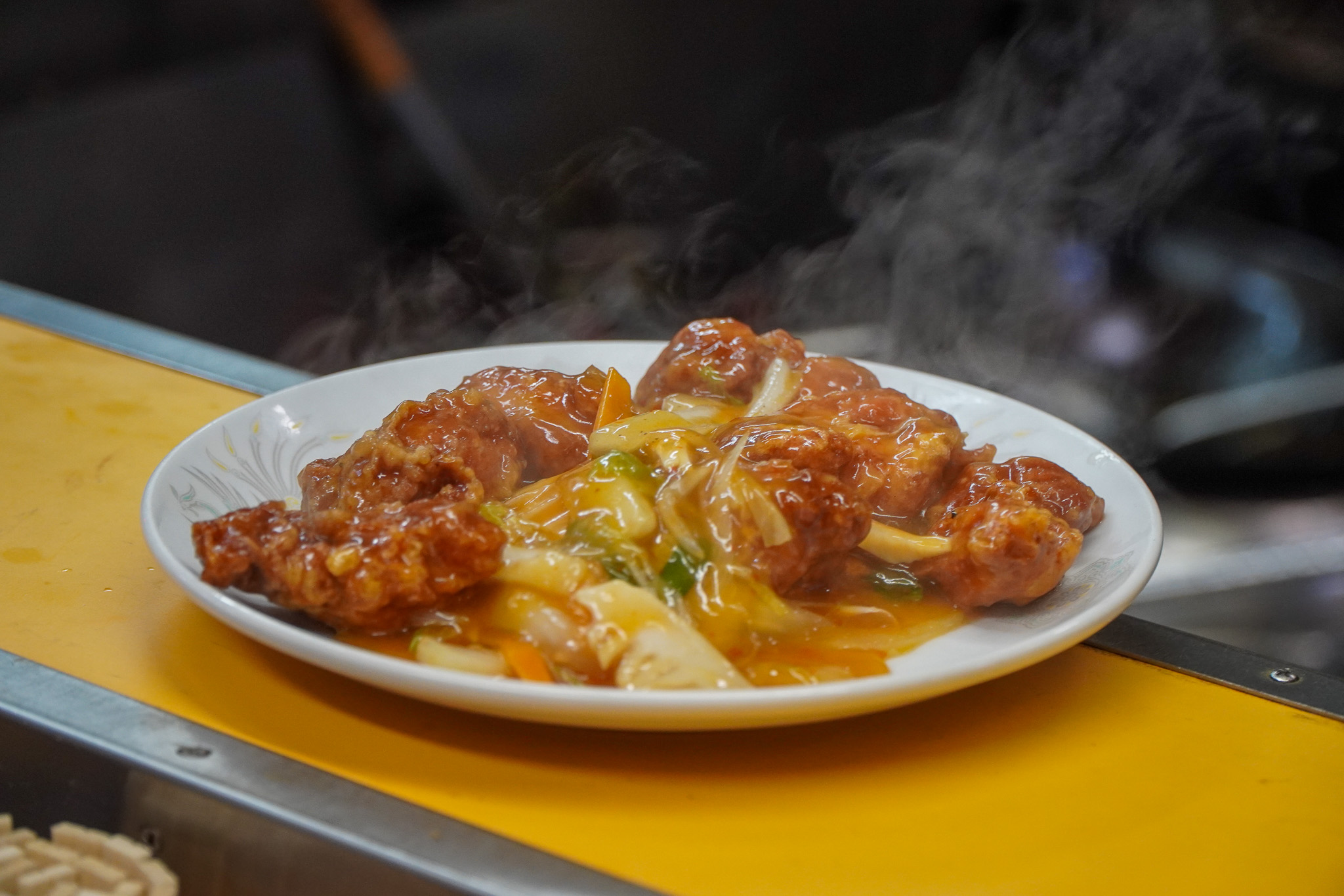 名物｜ポパイ唐揚げ