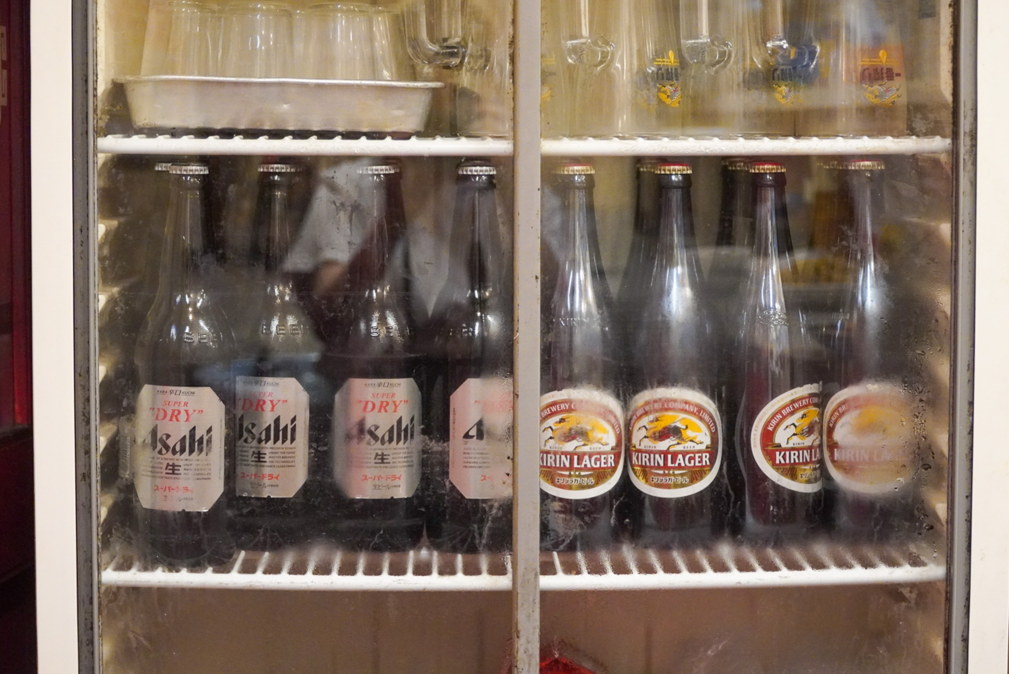 冷蔵庫で冷やさえた瓶ビール
