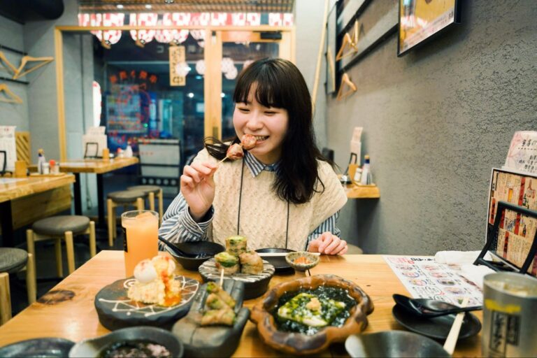 マジックと串で、のぼせ上がれ。【串焼き酒場のぼせもん｜居酒屋】