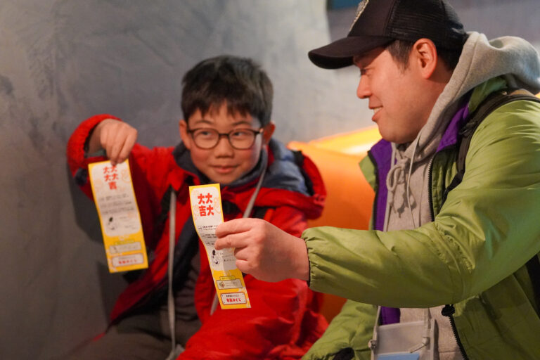 住民が“宿泊客”になると、まちは違って見える。たこ焼き屋店主が体験した「ド・地元ステイ」